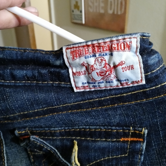 Clothes. - Picture 11 of 16